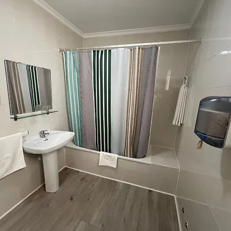 Dila Otel Velez Malaga